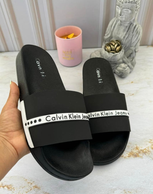 Chancletas calvin negras
