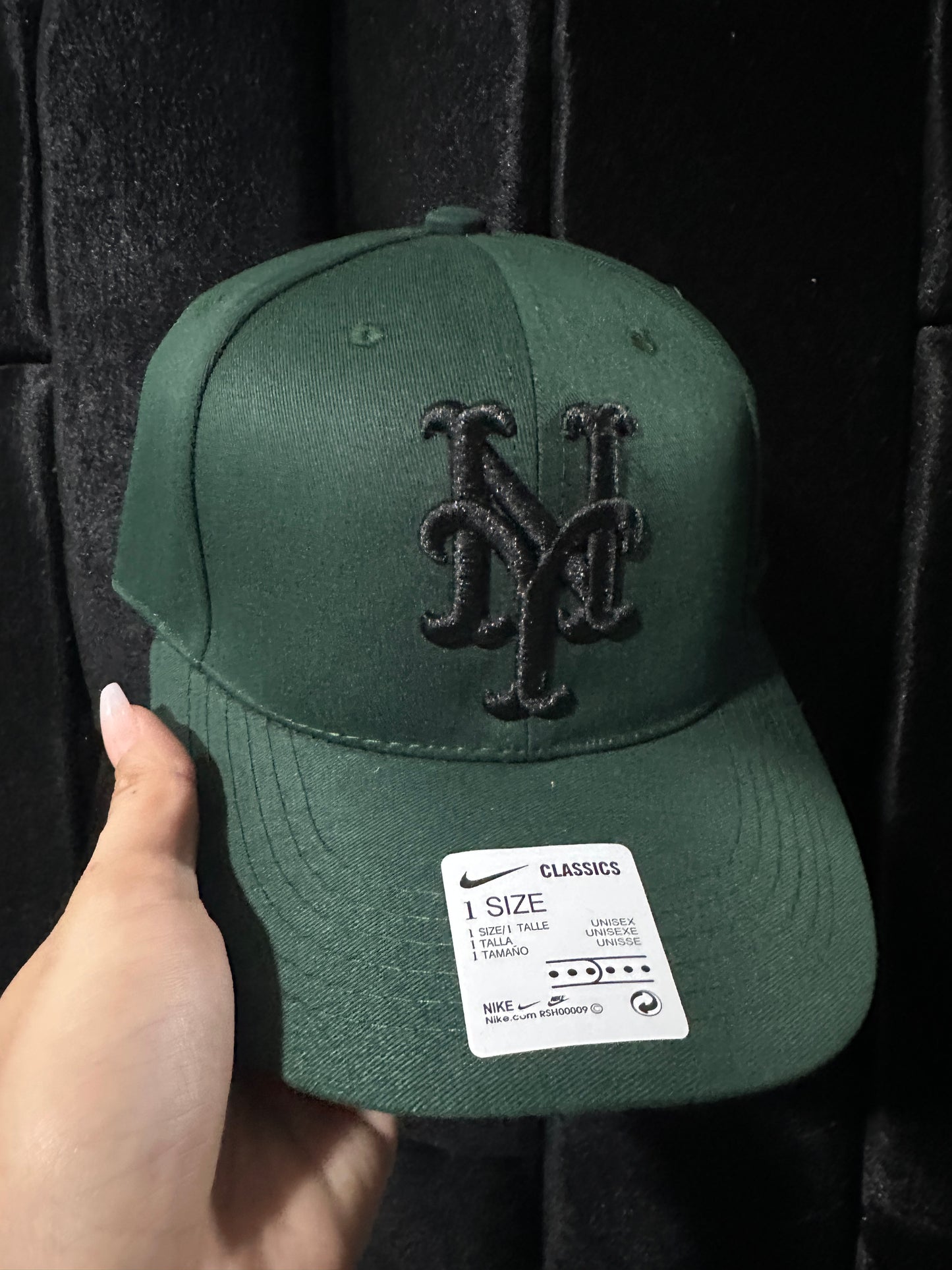 Gorra de Béisbol Curva Ajustable